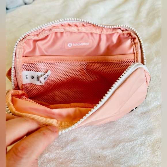 LAST ONE Pretty n Pink Bundle Stanley Tumbler Peach Tie Dye & Lululemon Belt bag - Picture 14 of 16